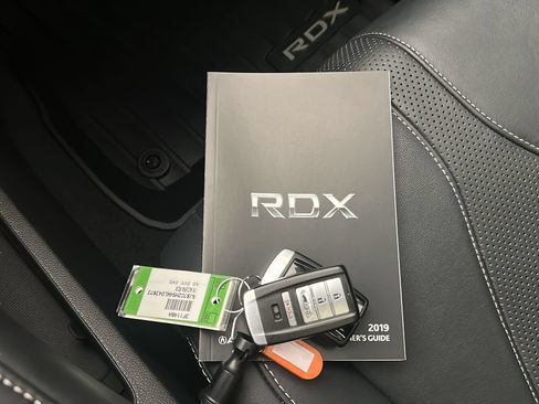 Used 2019 Acura RDX AWD w/ Technology Package image 32