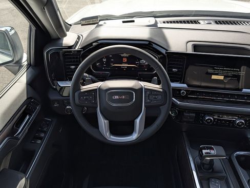 New 2026 GMC Sierra 1500 SLT AWD/4WD image 13