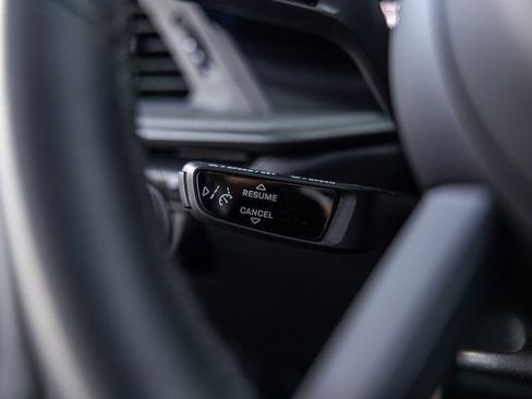 Certified 2022 Porsche 911 Targa 4S w/ Premium Package image 38