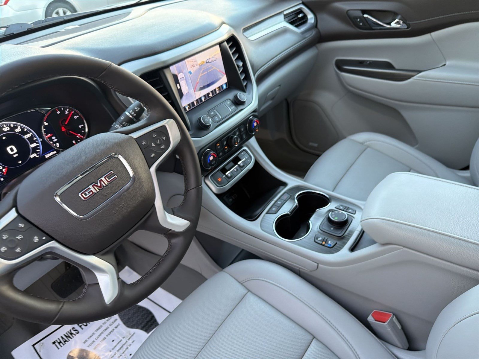 Used 2023 GMC Acadia SLT w/ Technology Package AWD/4WD image 22