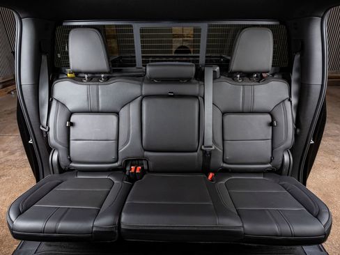 Used 2023 Chevrolet Silverado 3500 High Country w/ Z71 Off-Road Package image 35