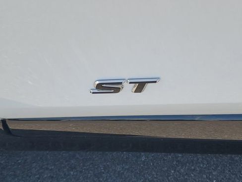 New 2026 Buick Encore GX Sport Touring w/ Comfort Package image 28