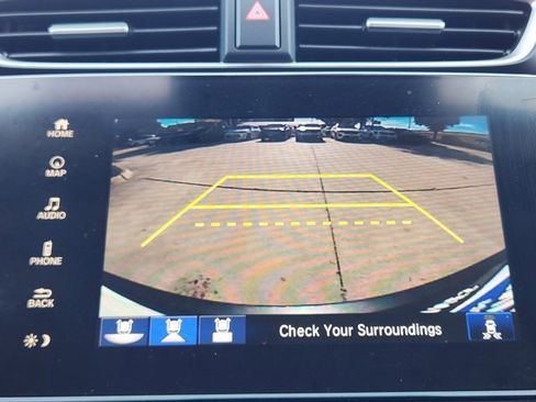 Used 2018 Honda CR-V Touring image 17