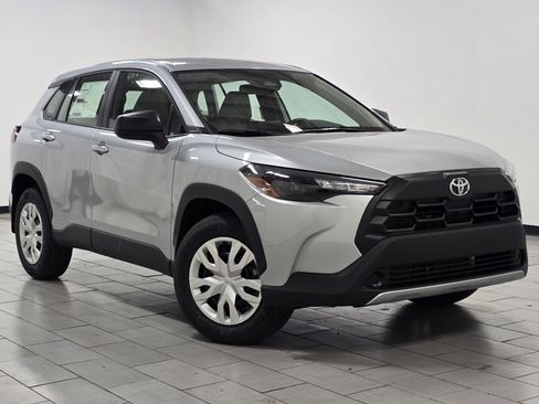 New 2026 Toyota Corolla Cross L image 2