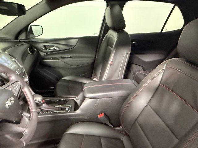 Used 2022 Chevrolet Equinox RS w/ RS Leather Package FWD image 30