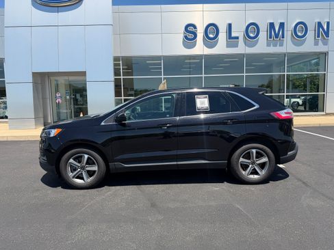 Certified 2023 Ford Edge SEL w/ Convenience Package AWD/4WD image 9