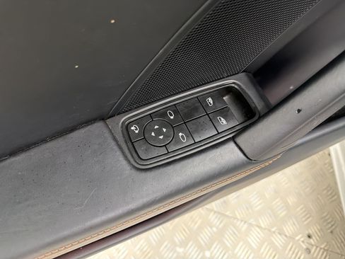 Certified 2025 Porsche 911 Carrera RWD image 13