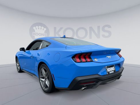 New 2025 Ford Mustang Coupe image 4