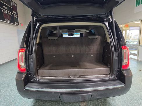 Used 2017 GMC Yukon Denali w/ Open Road Package image 22