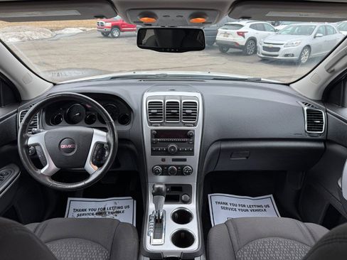 Used 2012 GMC Acadia SLE image 22