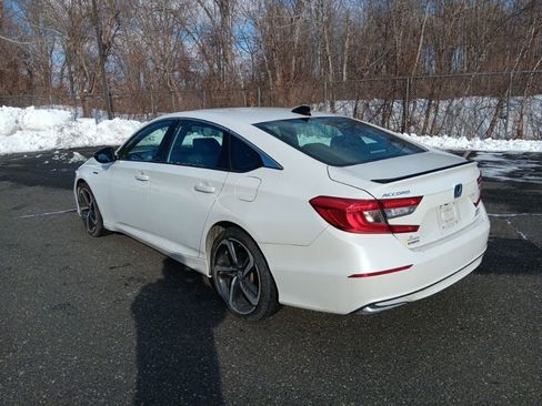 Used 2022 Honda Accord Sport image 3