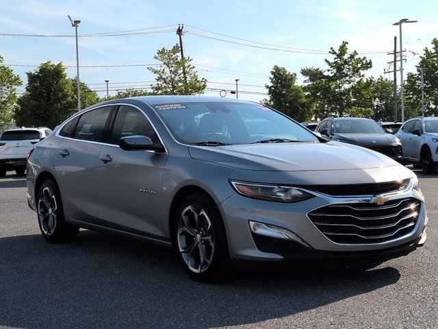 Used 2024 Chevrolet Malibu LT FWD image 3