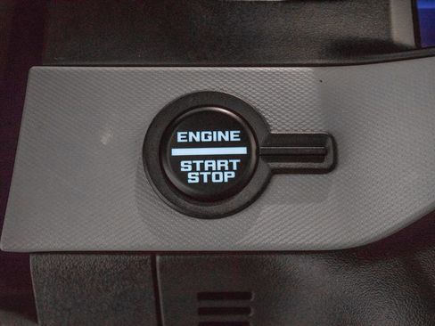 Used 2023 Ford Bronco Wildtrak AWD/4WD image 25