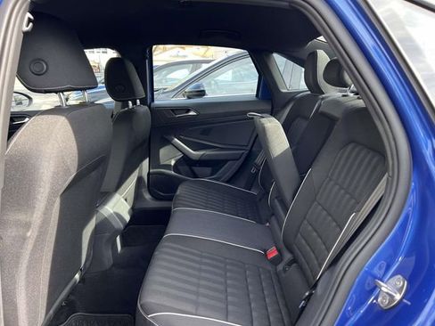 Certified 2022 Volkswagen Jetta Sport image 13