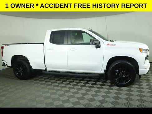 Used 2023 Chevrolet Silverado 1500 RST w/ Z71 Off-Road Package AWD/4WD image 2