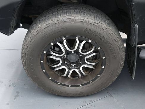 Used 2013 Toyota Tacoma 4x4 Double Cab w/ TRD Sport Pkg image 12
