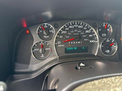 Used 2023 Chevrolet Express 3500 LS RWD image 19