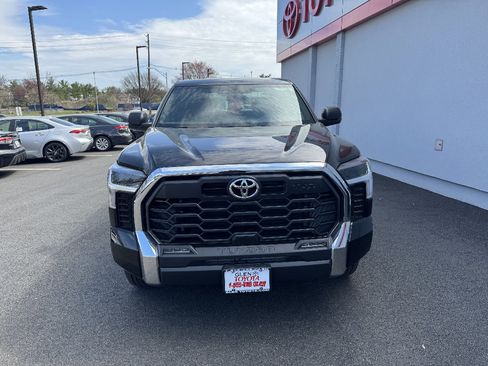 New 2026 Toyota Tundra SR5 AWD/4WD image 3