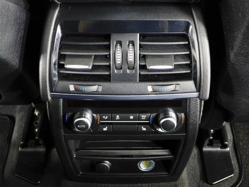 Used 2018 BMW X5 xDrive40e image 24