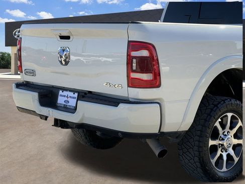 Used 2024 RAM 2500 Limited image 6
