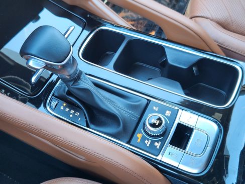 Used 2024 Kia Telluride EX X-Line image 22