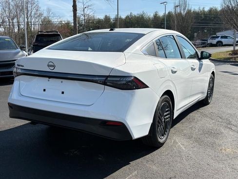 New 2026 Nissan Sentra SV image 8