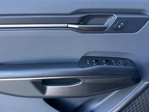 Certified 2024 Kia EV9 Light Long Range RWD image 13