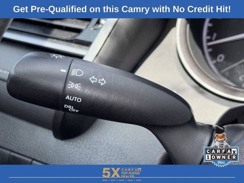 Used 2024 Toyota Camry SE FWD image 19