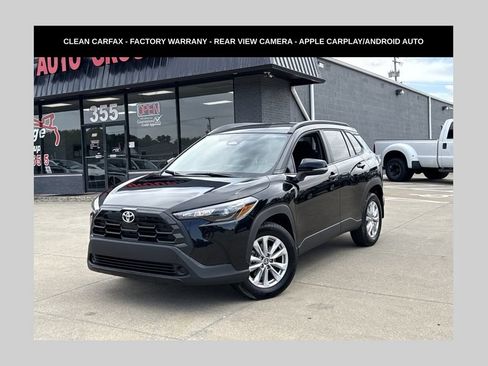 Used 2026 Toyota Corolla Cross LE FWD image 1