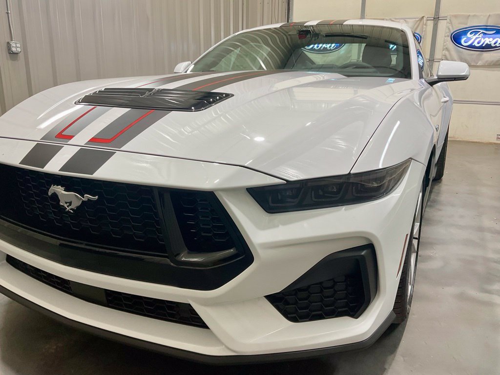 Used 2026 Ford Mustang GT Premium RWD image 6