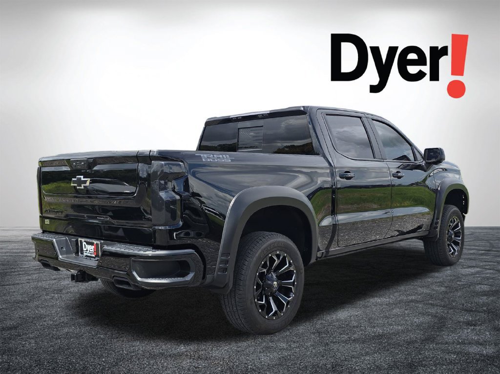 Used 2026 Chevrolet Silverado 1500 LT Trail Boss w/ LT Trail Boss Premium Package AWD/4WD image 4