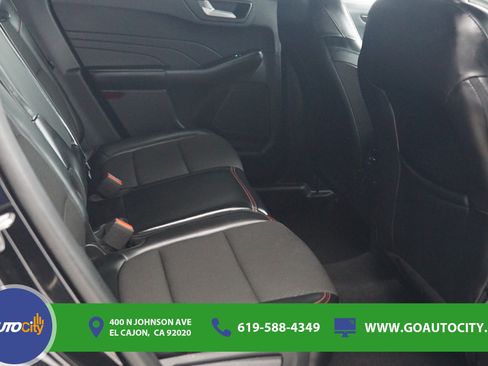 Used 2024 Ford Escape ST-Line FWD image 12