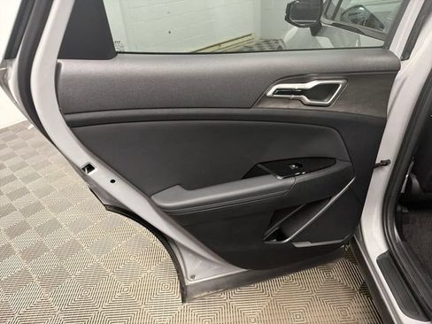 Certified 2025 Kia Sportage X-Line w/ Premium Package AWD/4WD image 15