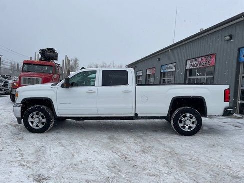 Used 2017 GMC Sierra 2500 SLE image 4