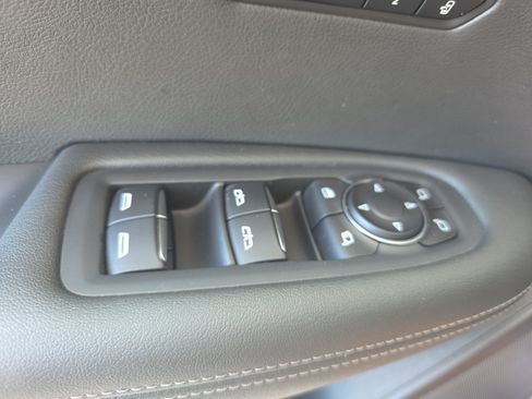 Used 2023 Cadillac XT6 Premium Luxury FWD image 26