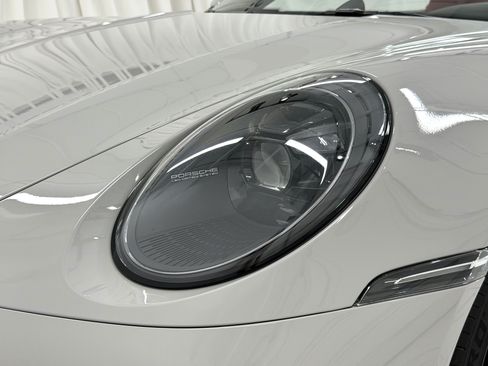 Certified 2024 Porsche 911 Carrera GTS RWD image 20
