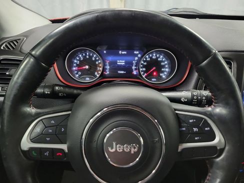 Used 2018 Jeep Compass Trailhawk w/ Cold Weather Group image 15