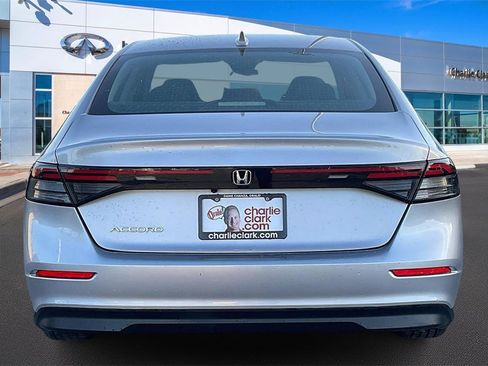 Used 2024 Honda Accord EX image 4