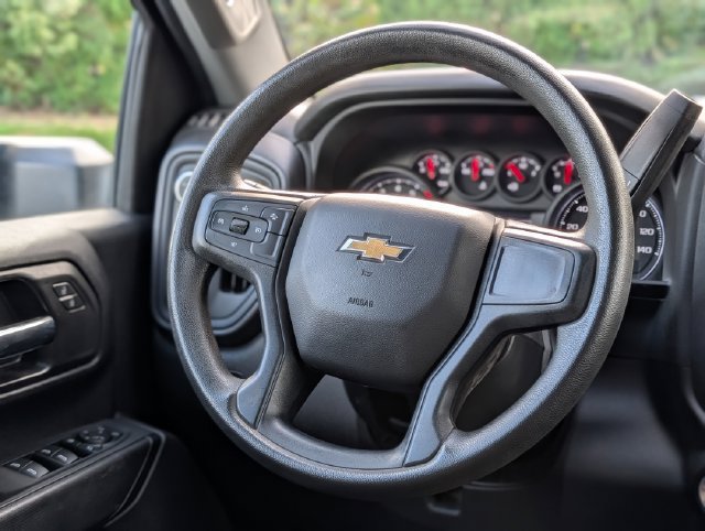 Used 2024 Chevrolet Silverado 2500 Custom w/ Custom Value Package AWD/4WD image 15