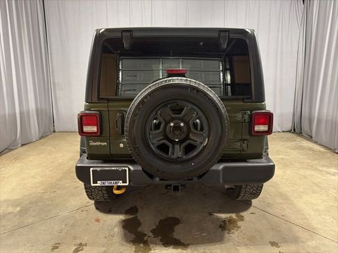 Used 2021 Jeep Wrangler Unlimited Sport image 7