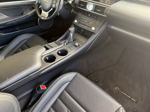 Used 2017 Lexus RC 350 F Sport RWD image 19