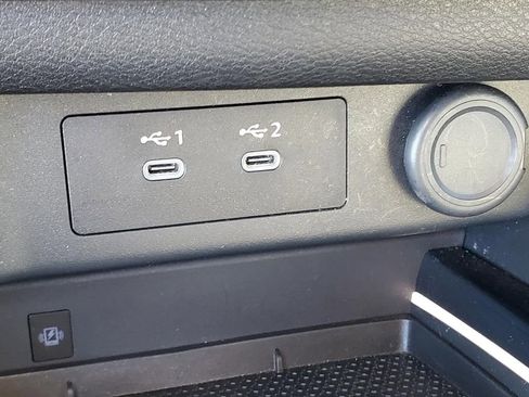 Certified 2025 Nissan Rogue SL image 26