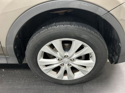 Used 2014 Toyota RAV4 Limited AWD/4WD image 8