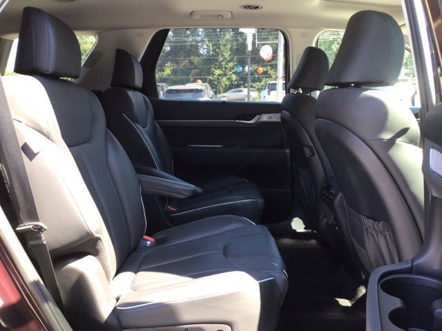 Used 2023 Hyundai Palisade SEL w/ Premium Package FWD image 23