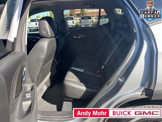 Used 2023 GMC Terrain SLT w/ Tech Package FWD image 32