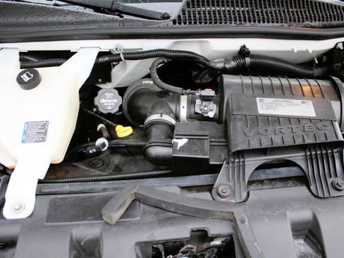 Used 2016 Chevrolet Express 3500 LT w/ LT Preferred Equipment Group image 17