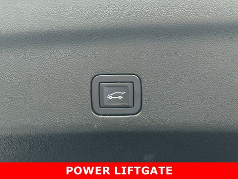 Certified 2024 GMC Yukon AT4 w/ Technology Package AWD/4WD image 24