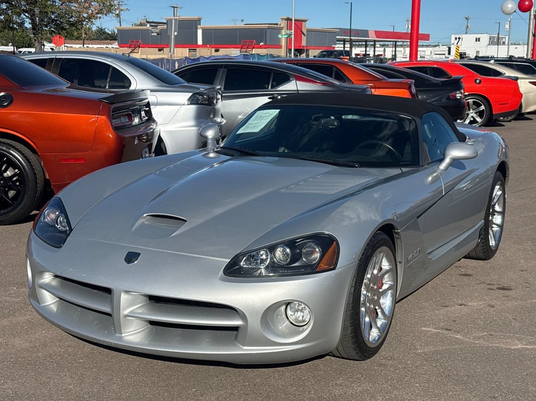 Used 2004 Dodge Viper SRT-10 RWD image 4