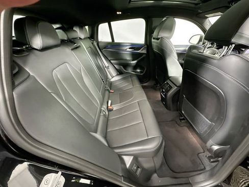 Used 2025 BMW X4 xDrive30i image 28