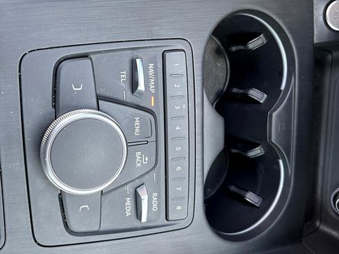 Used 2018 Audi A4 2.0T Premium w/ Convenience Package image 27